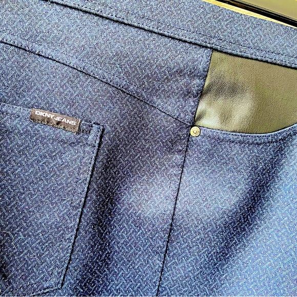 Nice Sz-XL DKNY Women’s Pull-On Dress Pants Faux Front Pockets & Real Back- VGU - Picture 16 of 16